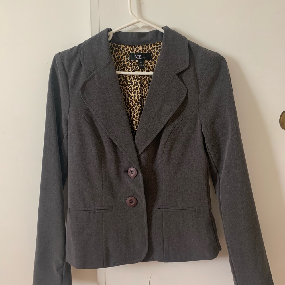 Gray blazer